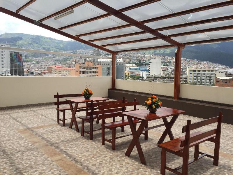 Hotel Margarita 2 image