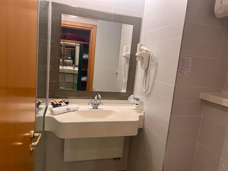 Hotel Jasmine image