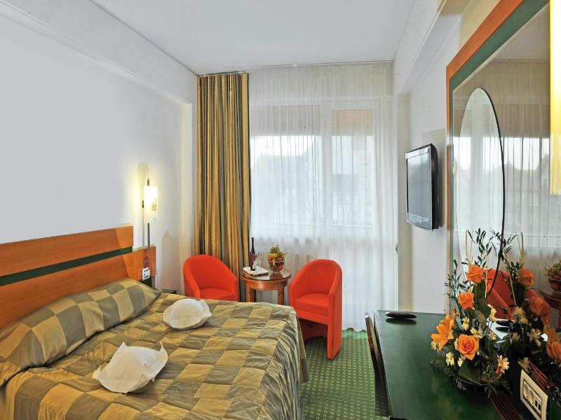 Hotel Jasmine image
