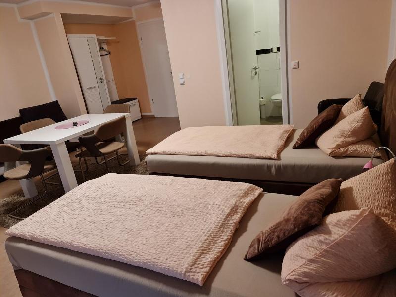 Aparthotel Magnolia image