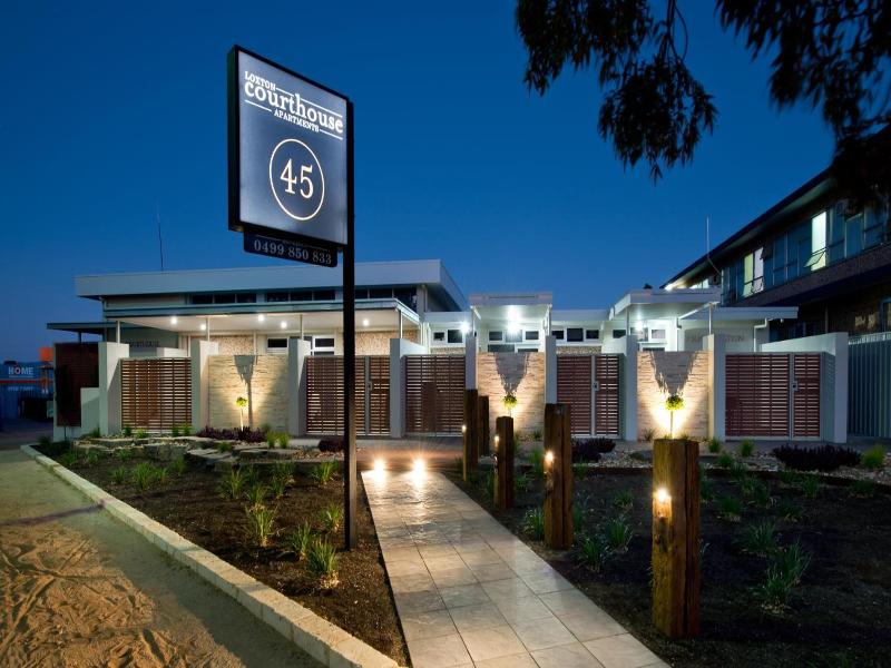 Loxton Courthouse Apartments, Loxton