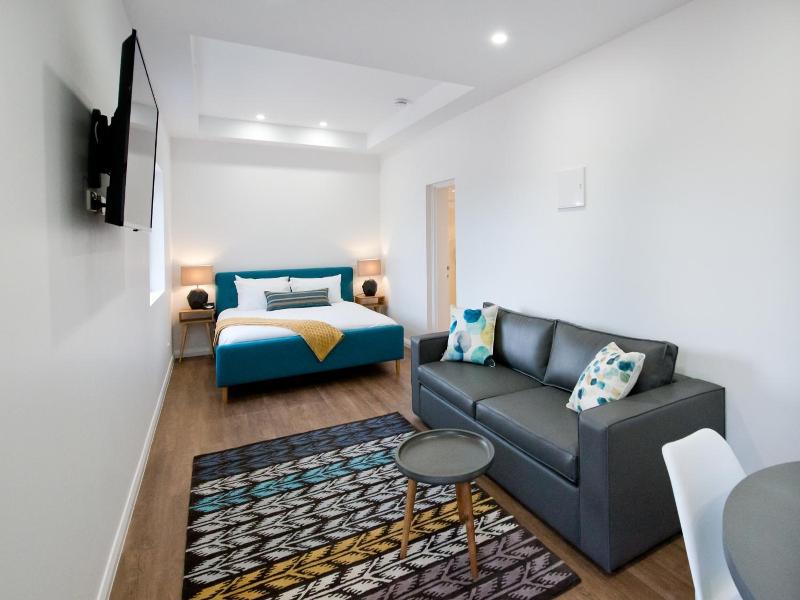 Loxton Courthouse Apartments