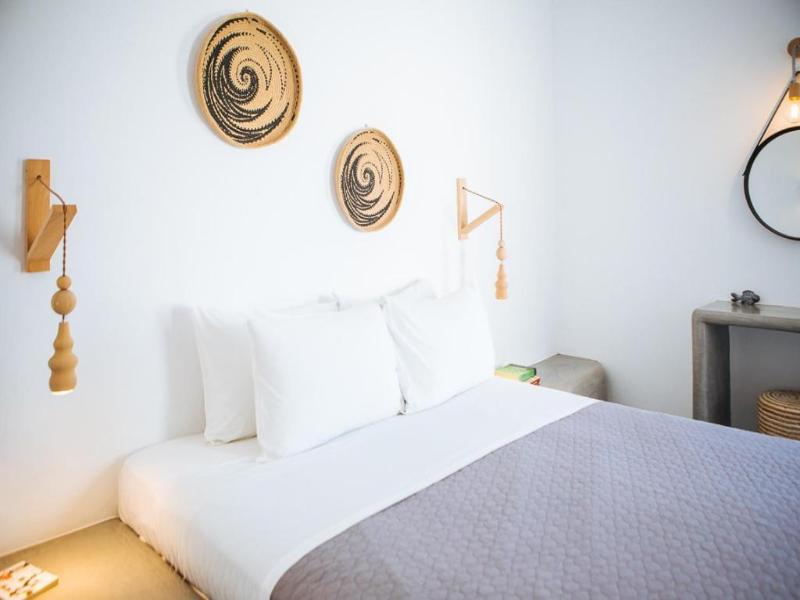 Aetheria Villas image