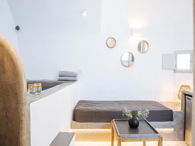 Aetheria Villas image