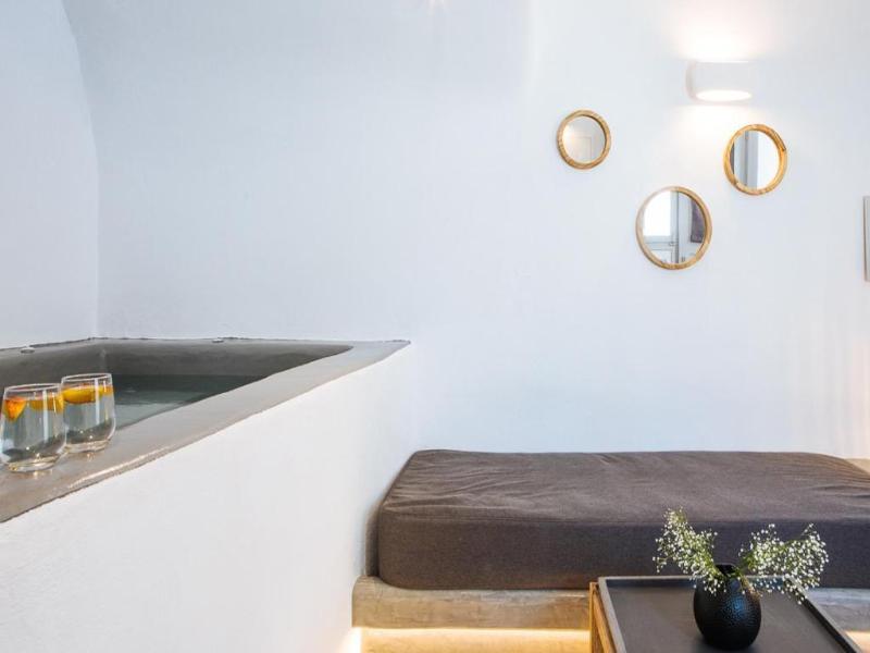 Aetheria Villas image