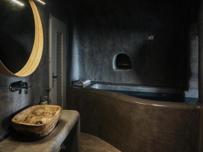 Aetheria Villas image