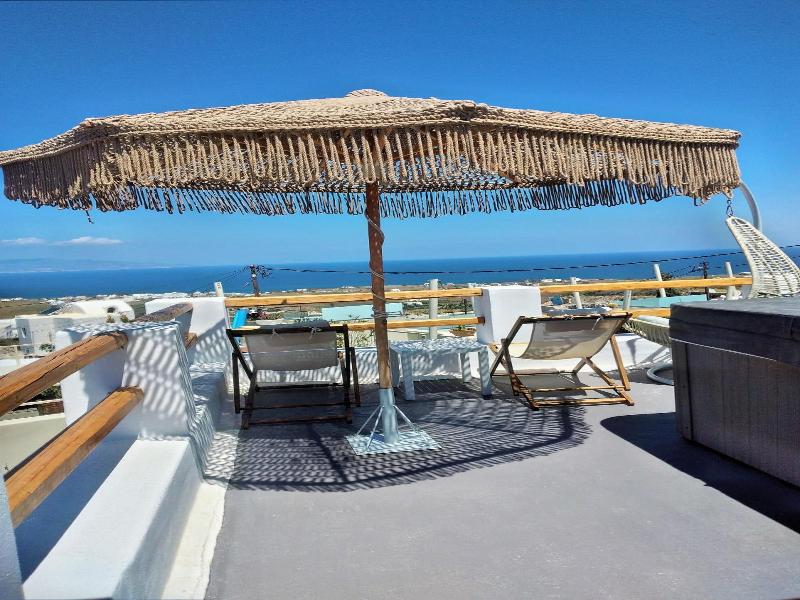 Aetheria Villas image