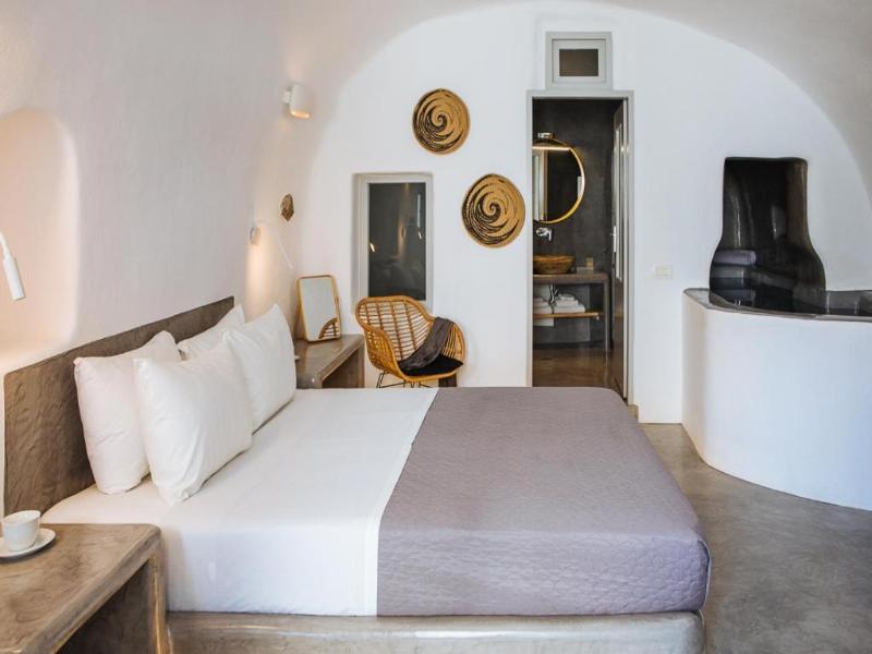 Aetheria Villas image