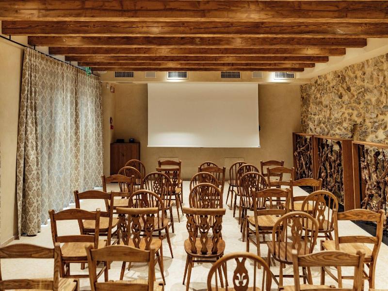 Conti Thun Wine Resort image