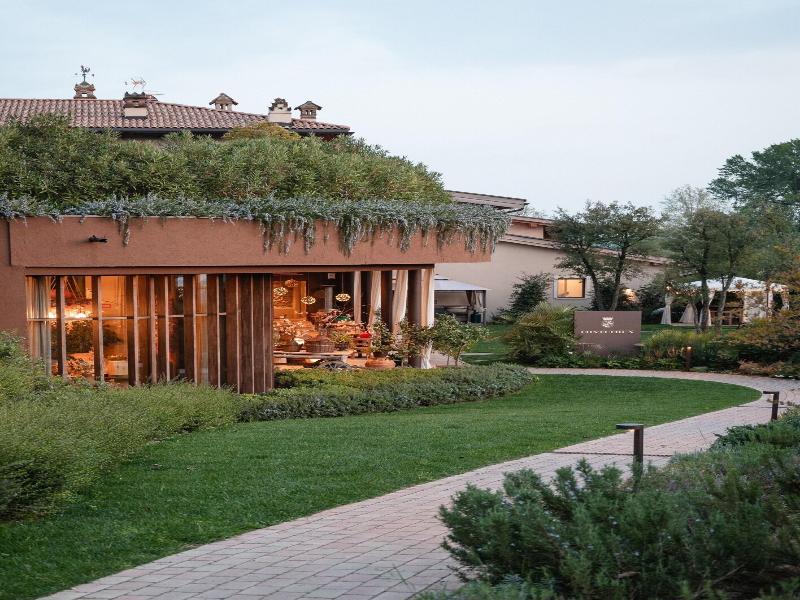Conti Thun Wine Resort image