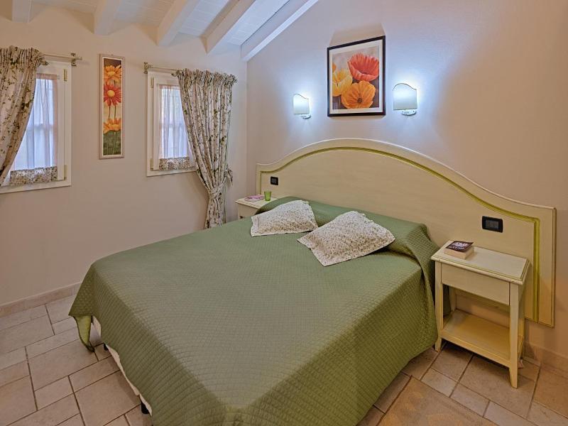 Casa Vacanze Nel Giardino Di Renzo image