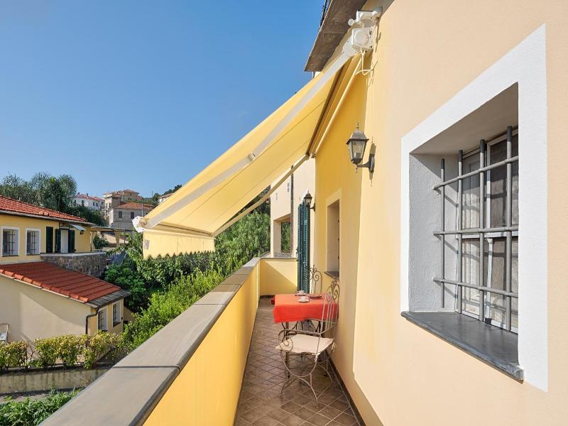 Casa Vacanze Nel Giardino Di Renzo image