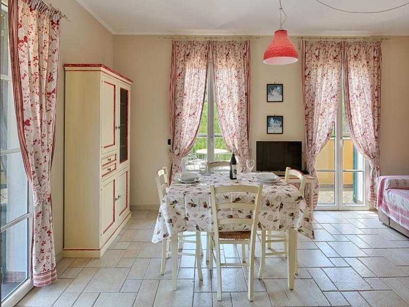 Casa Vacanze Nel Giardino Di Renzo image