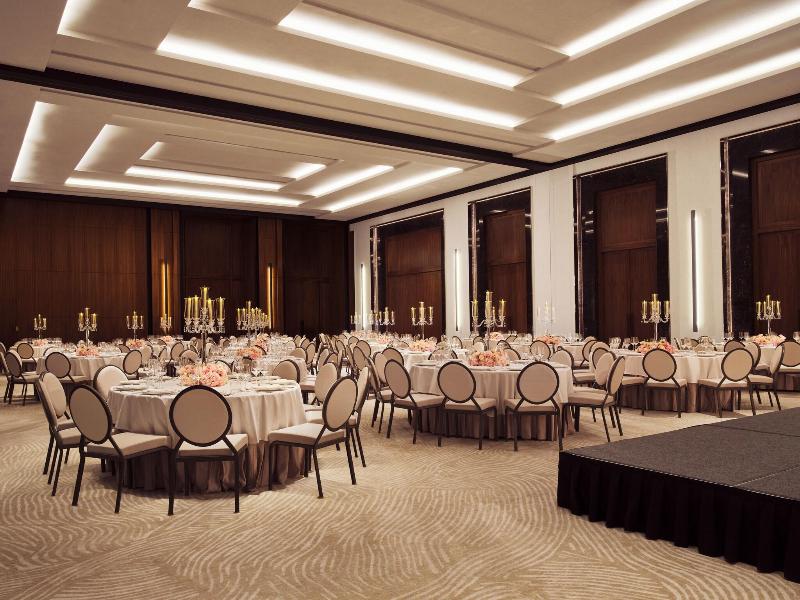 The Lana Dorchester Collection image