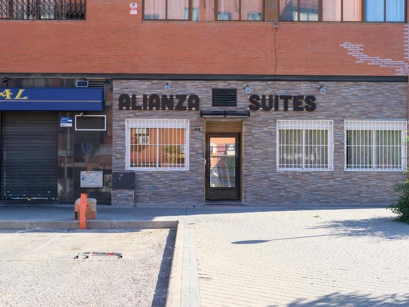 Alianza Suites image