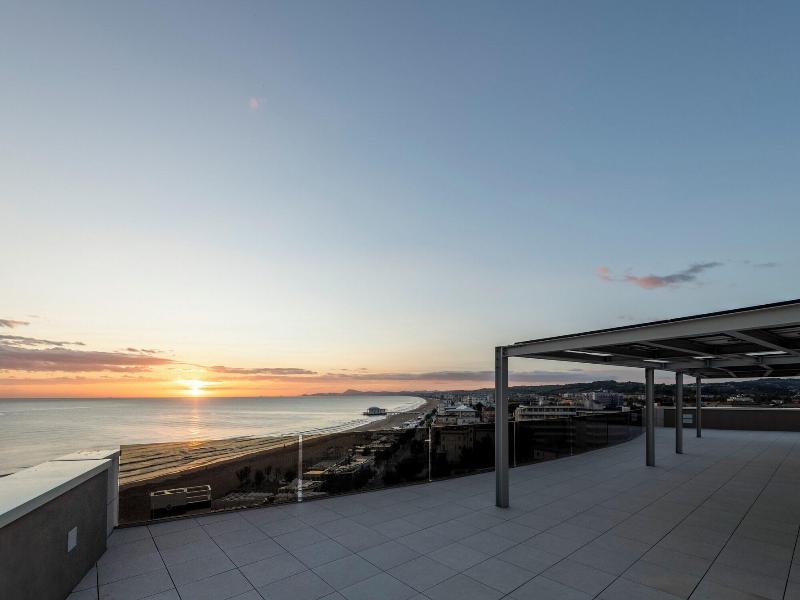 Visionair Suites image