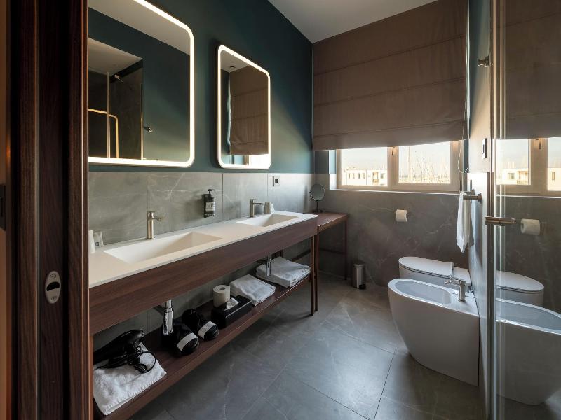 Visionair Suites image