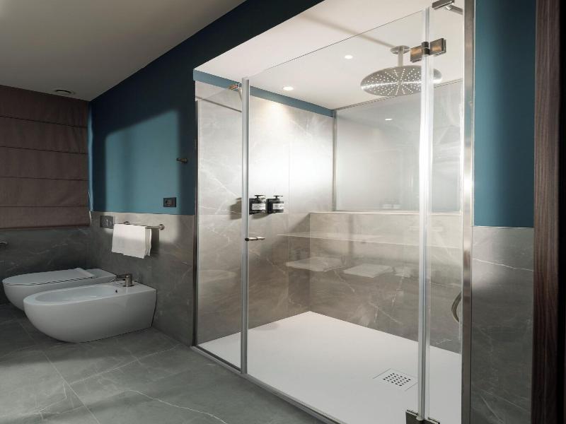 Visionair Suites image