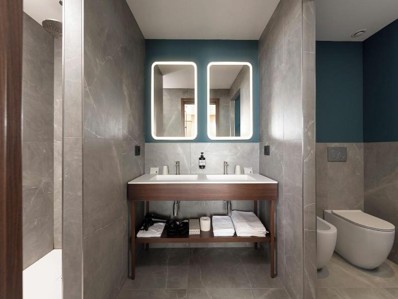 Visionair Suites image