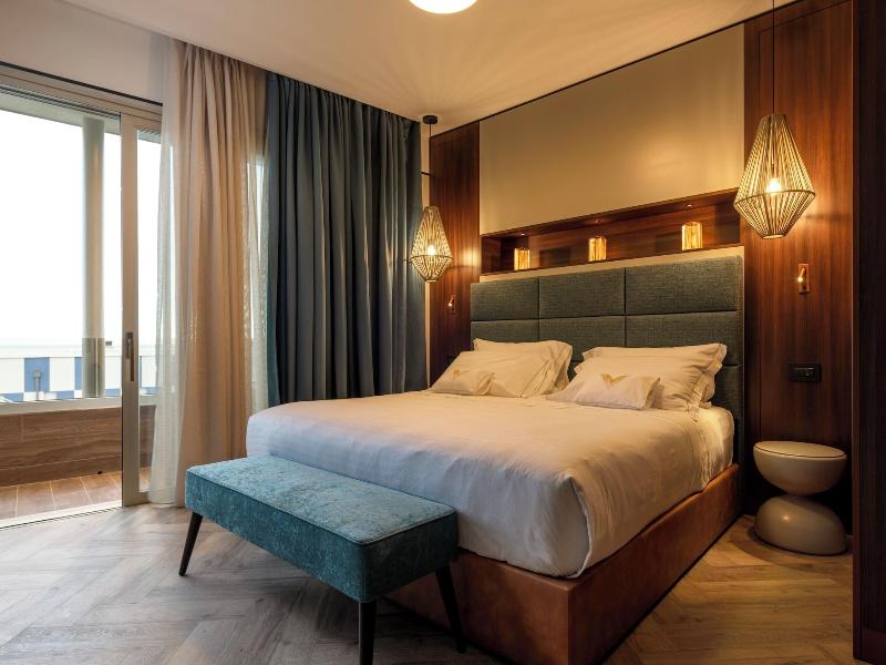 Visionair Suites image