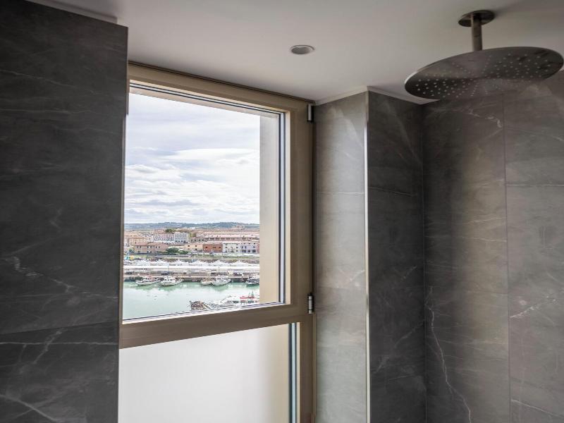 Visionair Suites image
