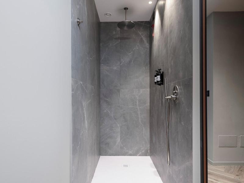 Visionair Suites image