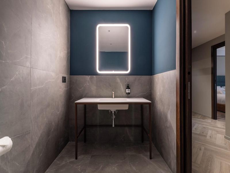 Visionair Suites image