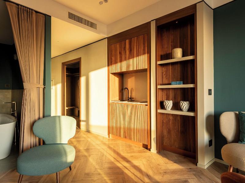 Visionair Suites image
