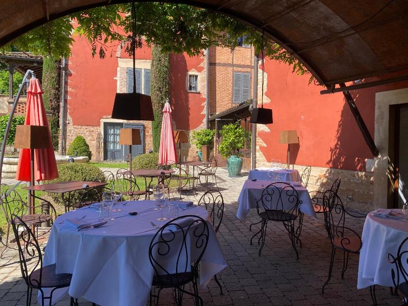 Les Jardins De La Tour image