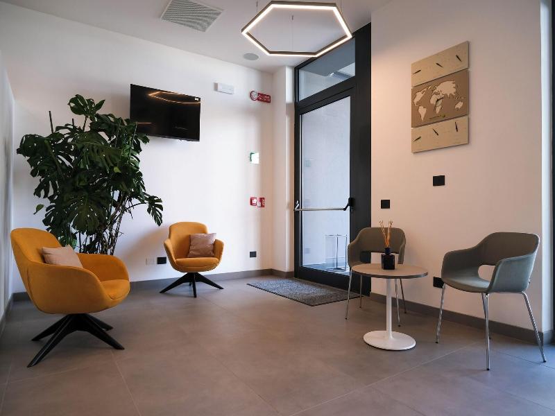 Emerald Green Residence image