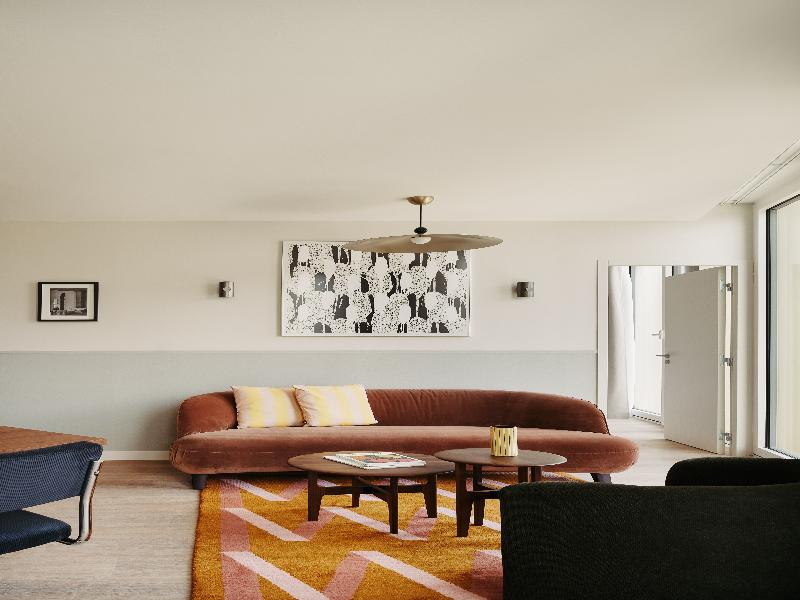 Edgar Suites Lille Shake image