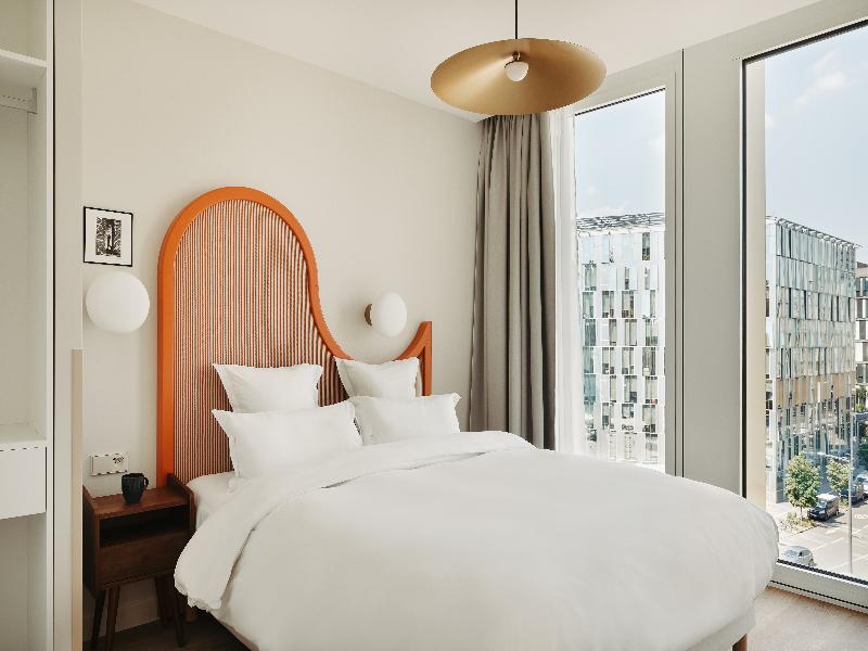 Edgar Suites Lille Shake image