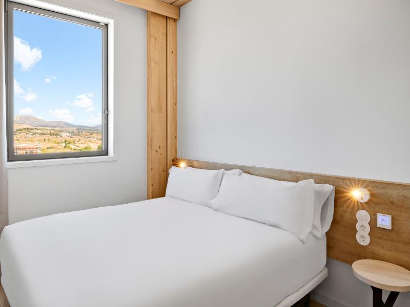 B&B HOTEL Madrid Tres Cantos image