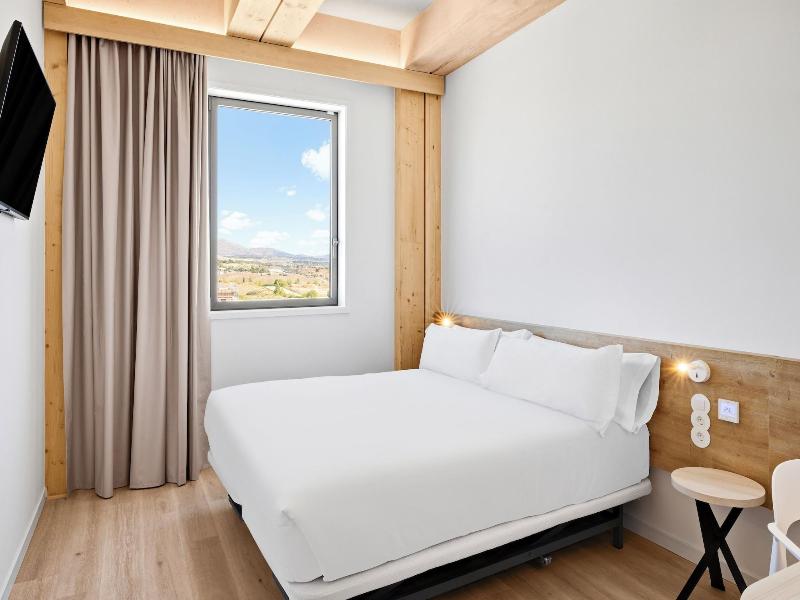 B&B HOTEL Madrid Tres Cantos image
