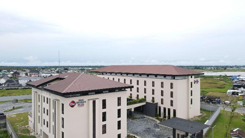 Best Western Plus At The Oxbow Lake image
