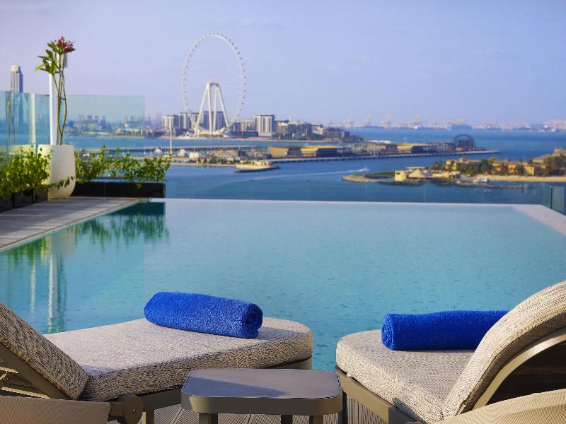 Tumbi Ht Dubai The Palm, Tapestry Collec by Hilton image