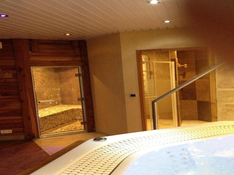 Hotel Les Autanes image