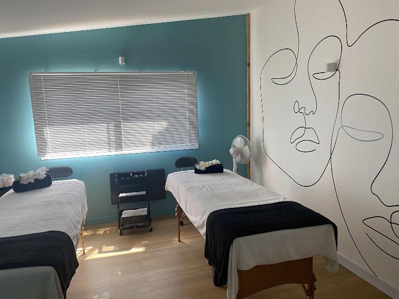 Hotel Les Autanes image