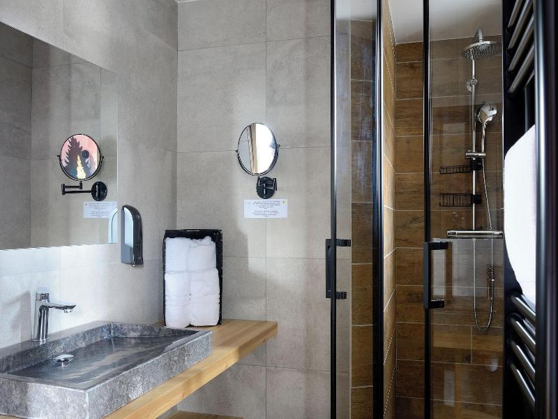 Hotel Les Autanes image
