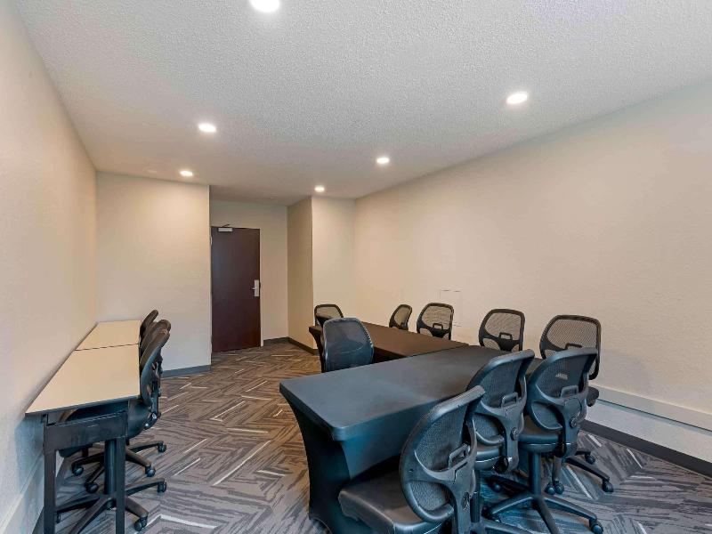 Extended Stay Americas Suites - Minot image