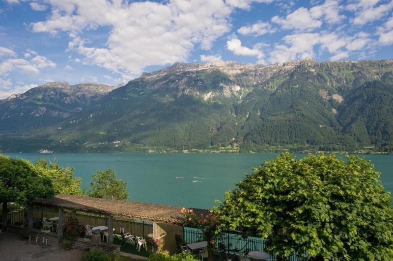 Boutique Hotel Alpina image