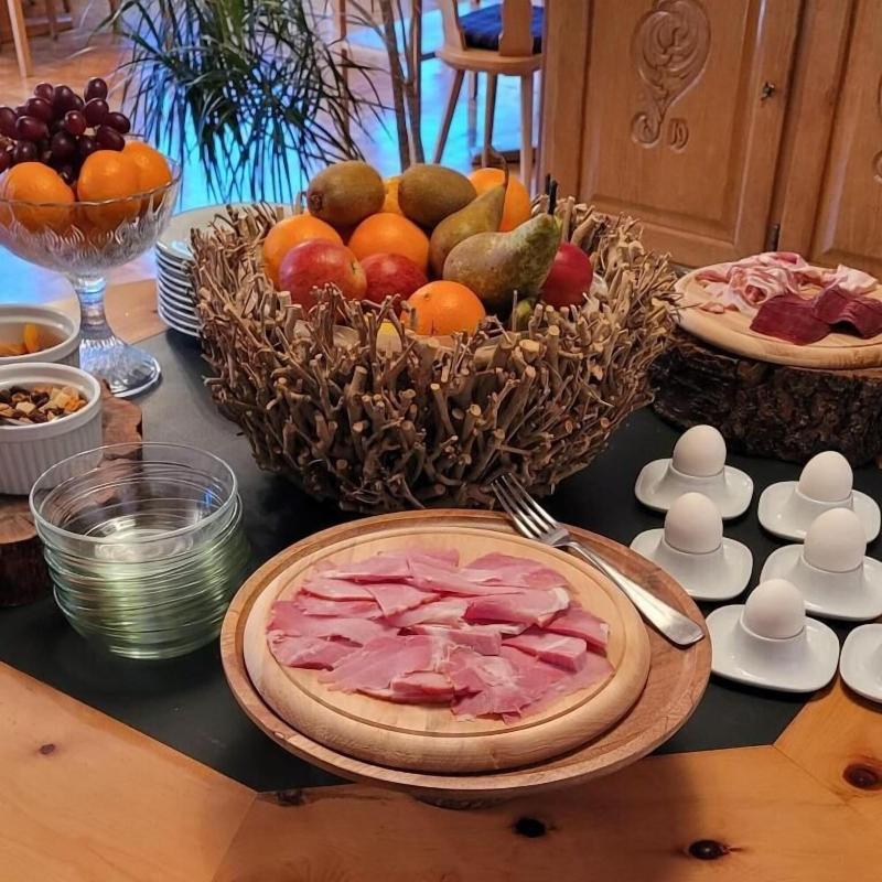 Boutique Hotel Alpina image