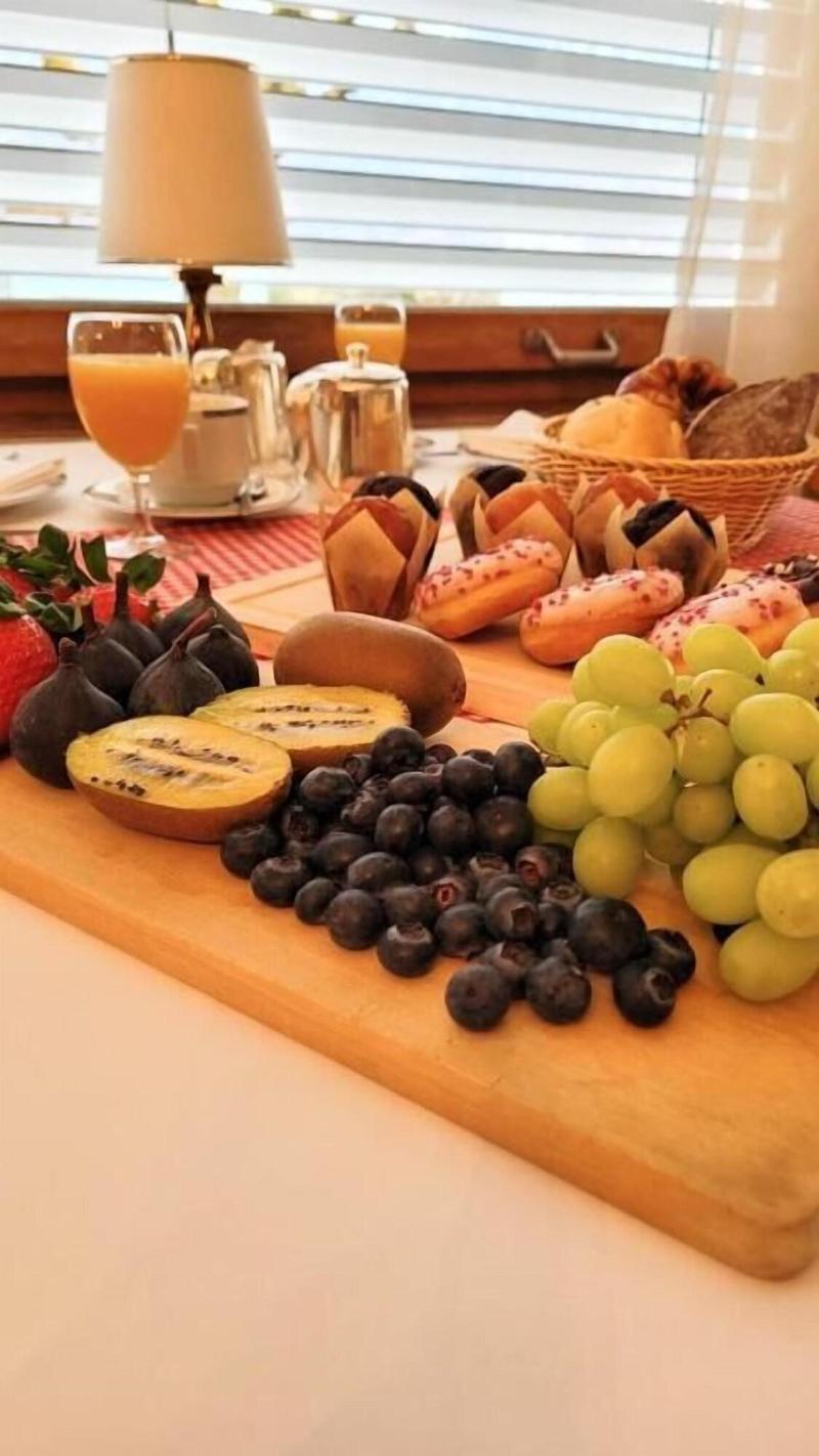 Boutique Hotel Alpina image