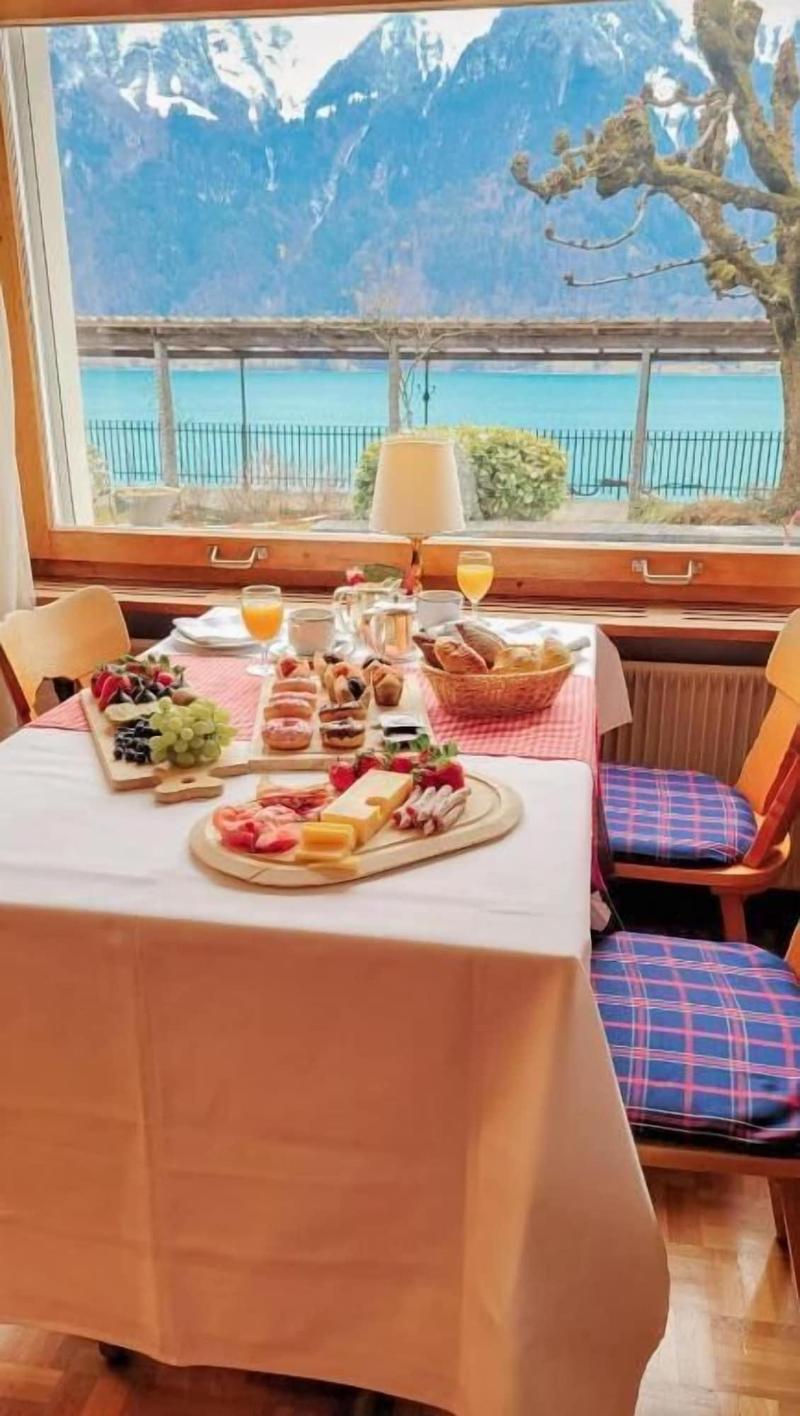 Boutique Hotel Alpina image