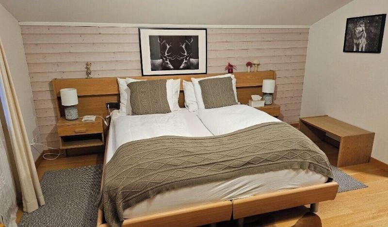 Boutique Hotel Alpina image