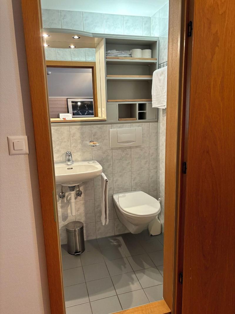 Boutique Hotel Alpina image