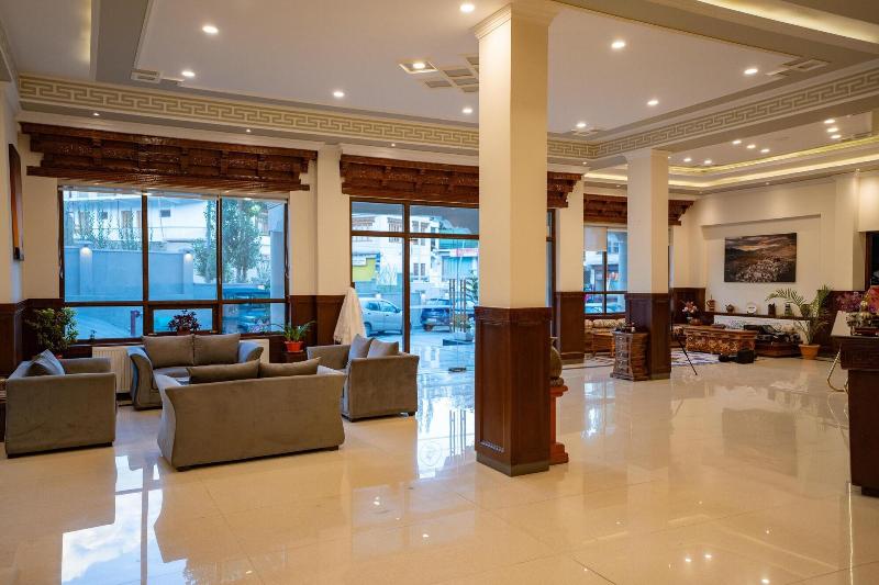 Hotel Kesaar Palace — view