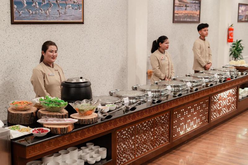 Hotel Kesaar Palace image