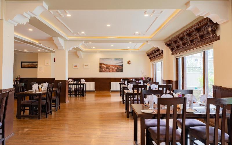 Hotel Kesaar Palace image