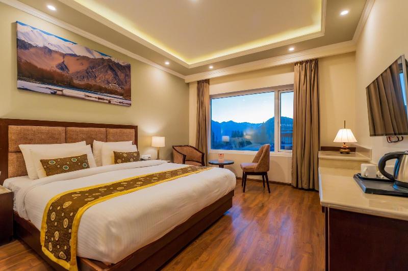 Hotel Kesaar Palace image